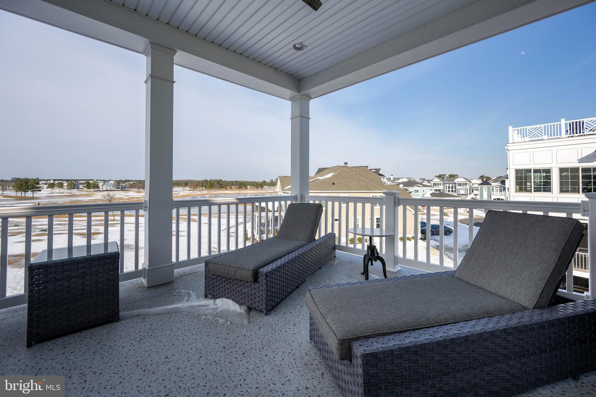 PENINSULA - Residential