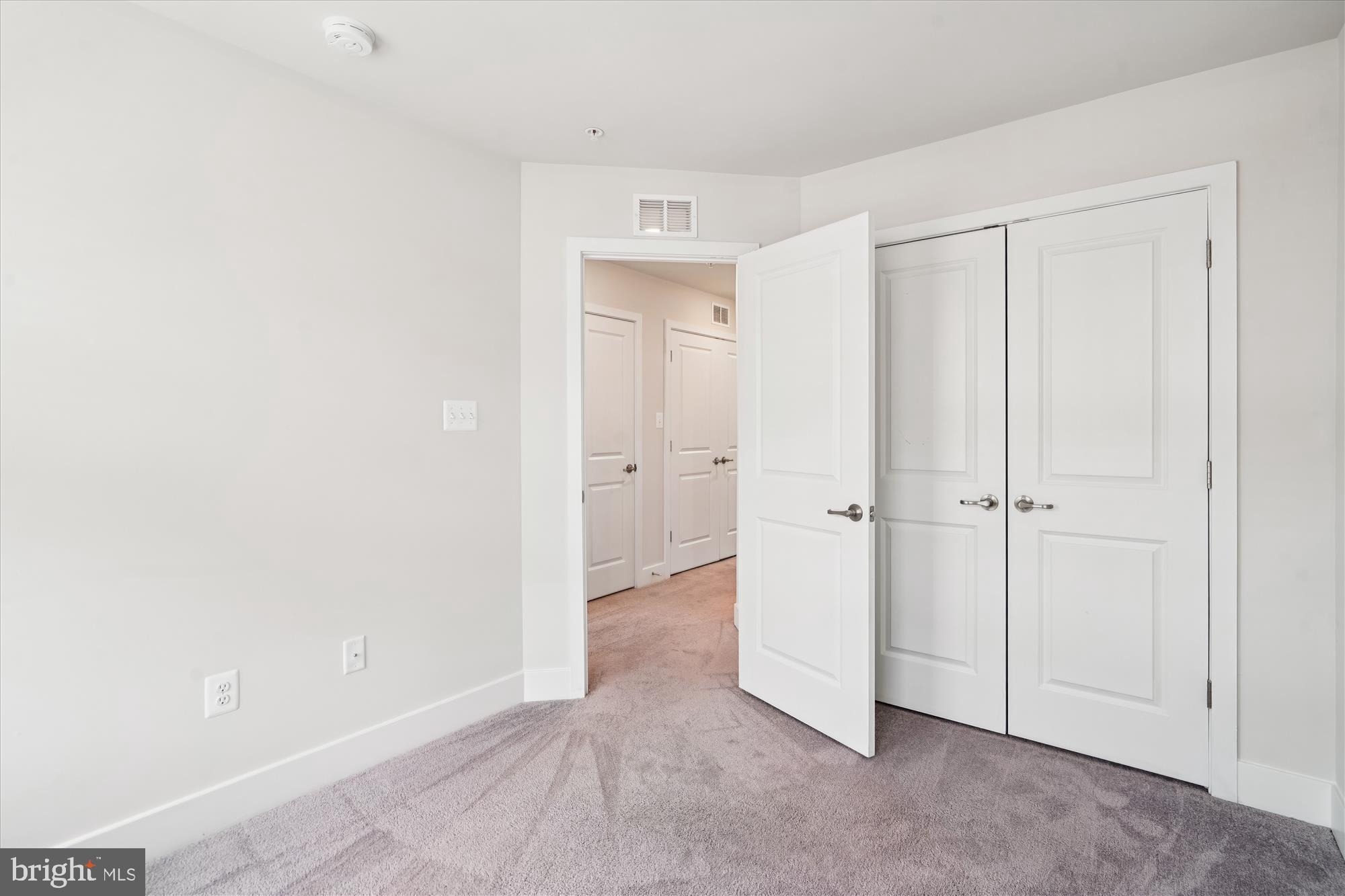 BLUE STREAM - Residential