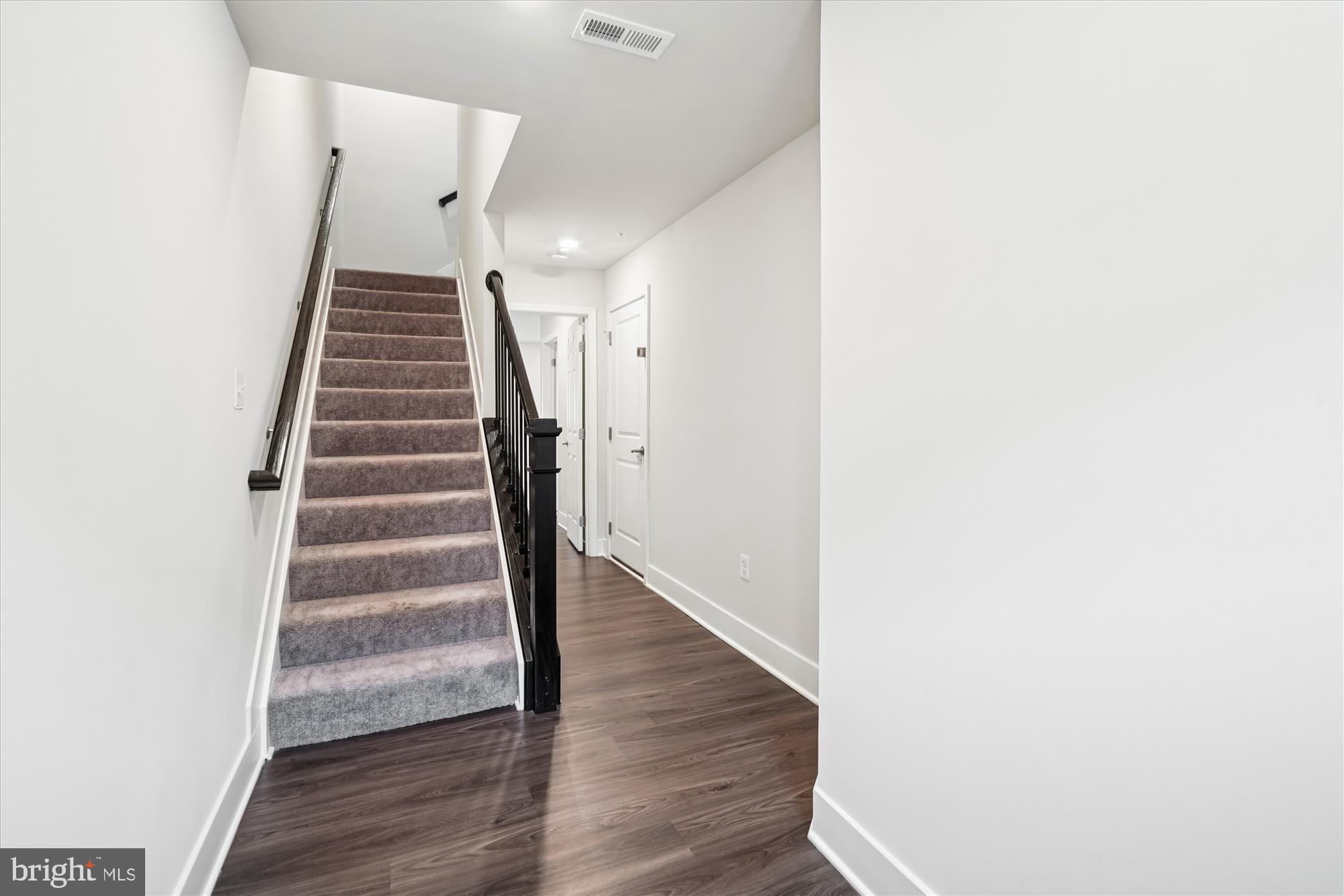 7995 POTTER PLACE