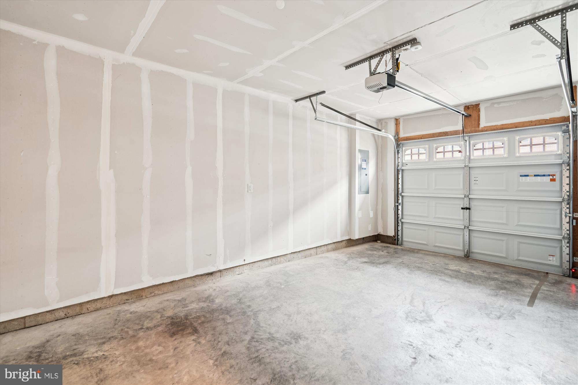 BLUE STREAM - Residential