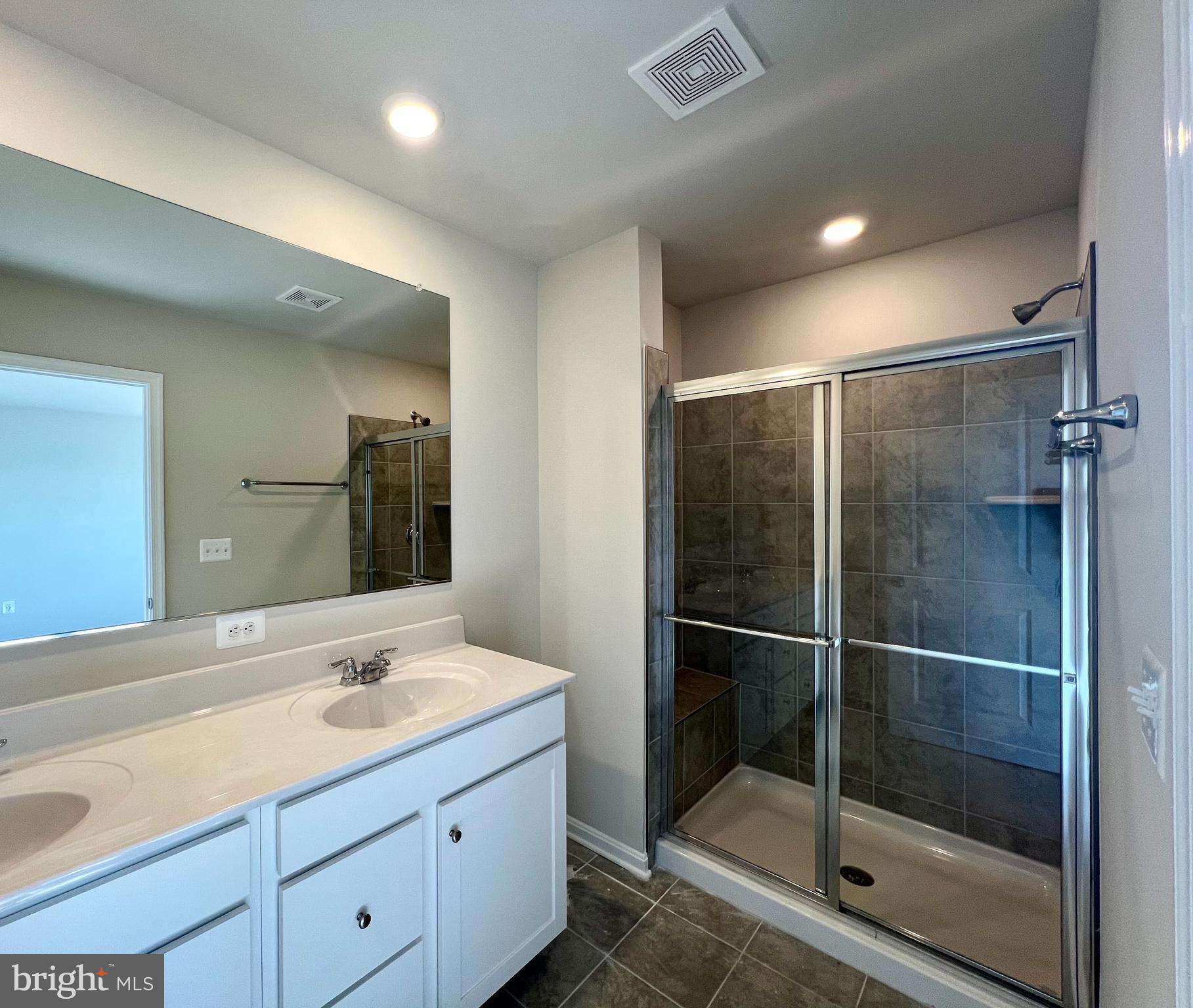 NORBORNE GLEBE - Residential Lease