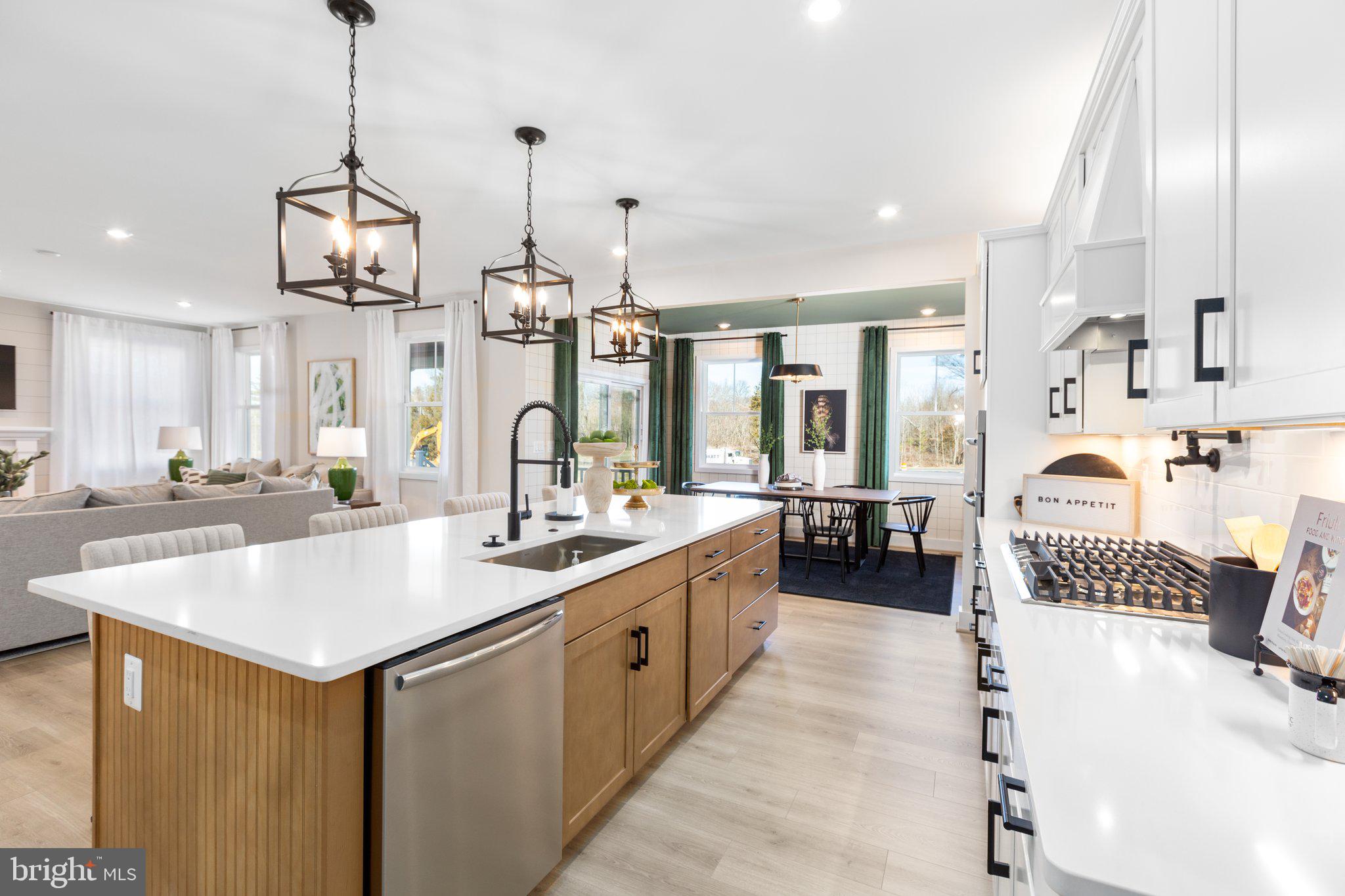 PELHAM'S CROSSING - Residential