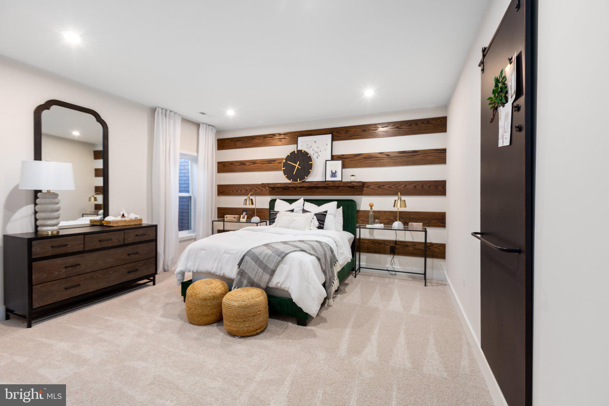 PELHAM'S CROSSING - Residential