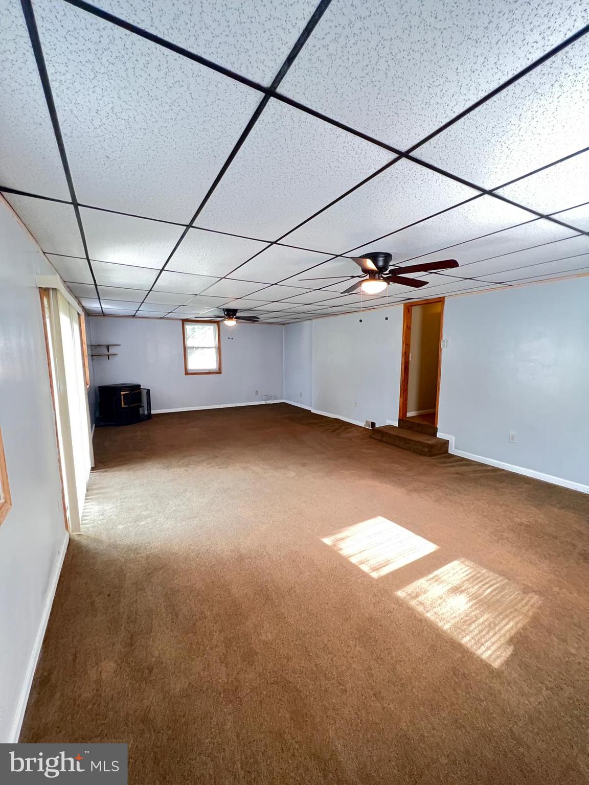 LODGE FOREST MANOR - Residential Lease