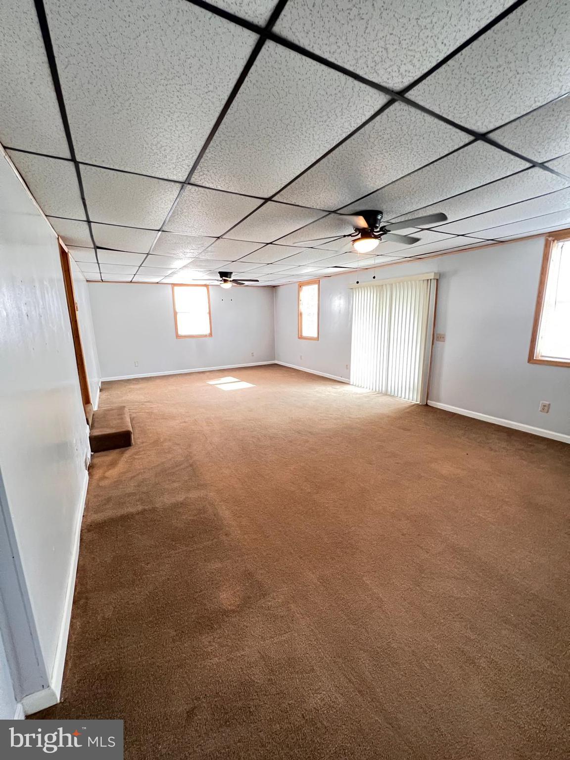 LODGE FOREST MANOR - Residential Lease