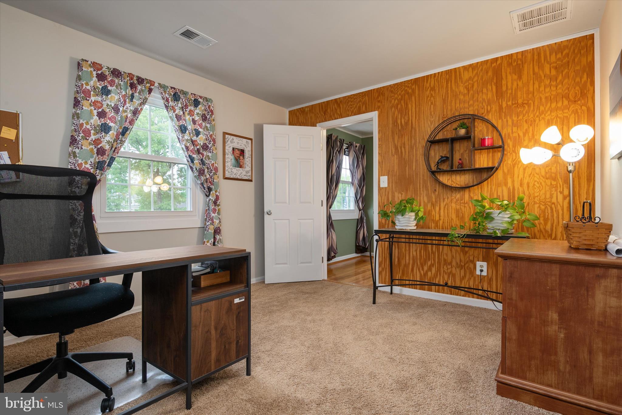 GREENHILL MANOR - Residential