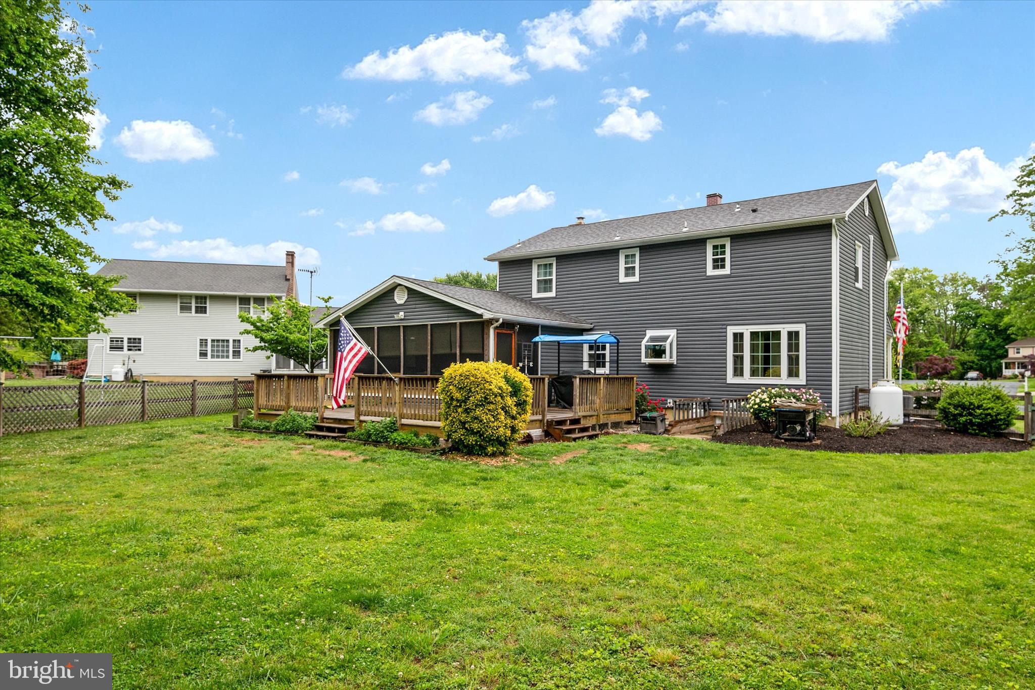 GREENHILL MANOR - Residential