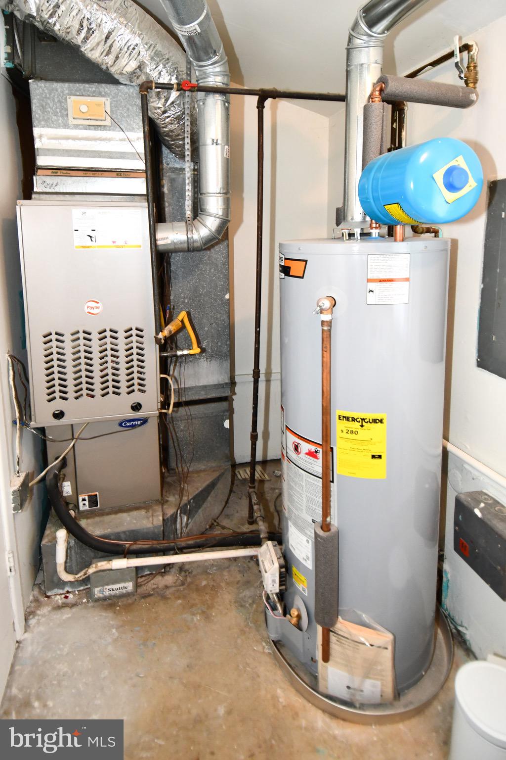 TULIP GROVE AT BELAIR - Residential