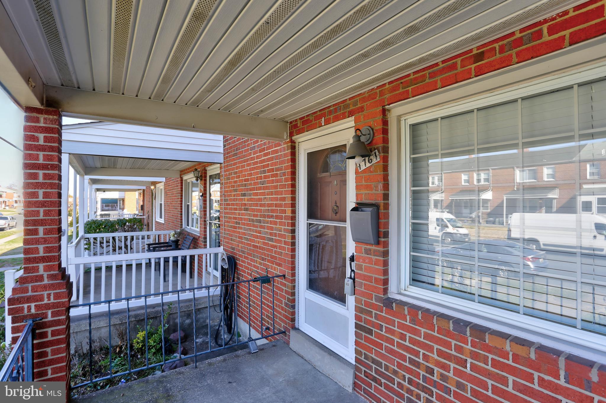 EASTCREST - Residential