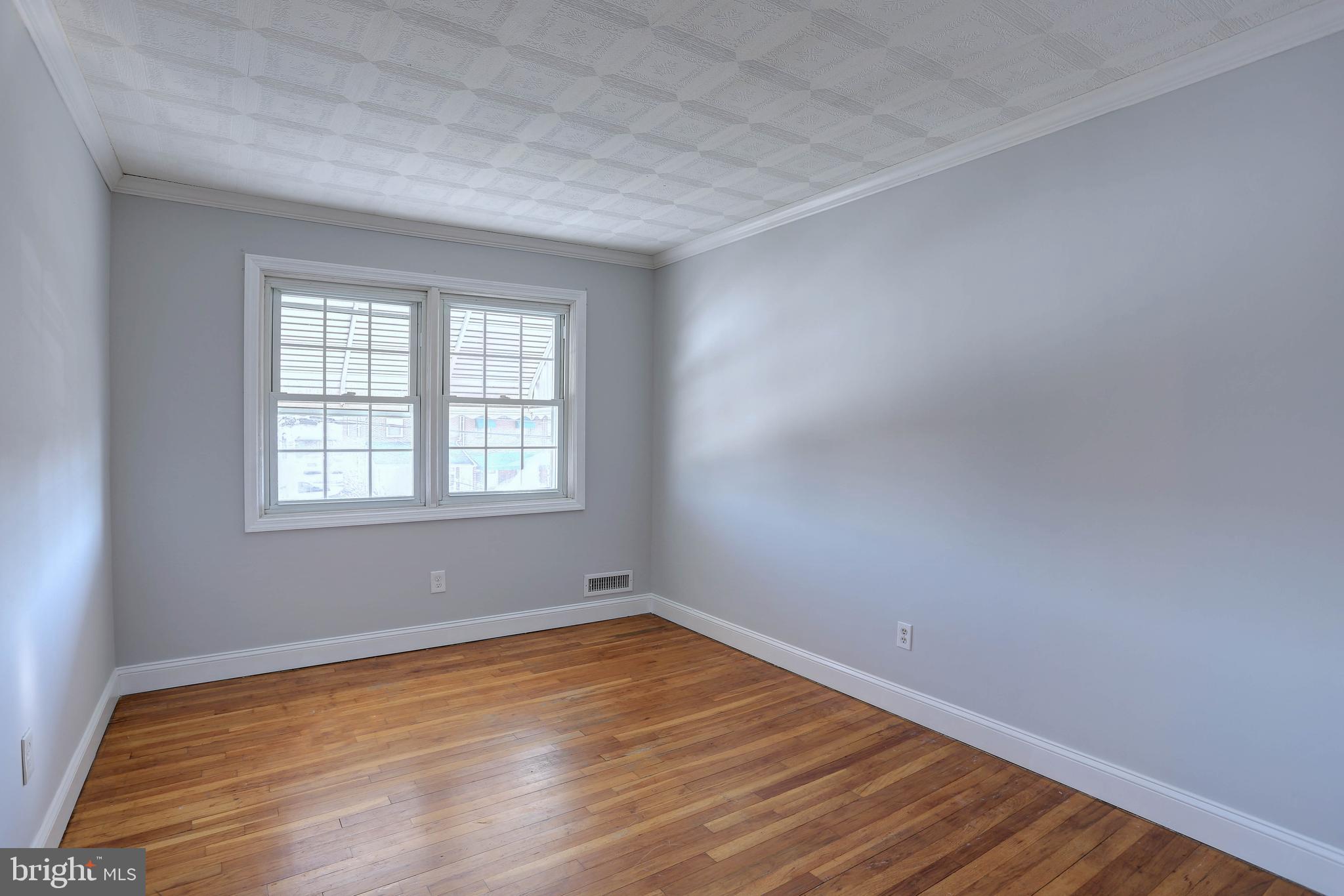 EASTCREST - Residential