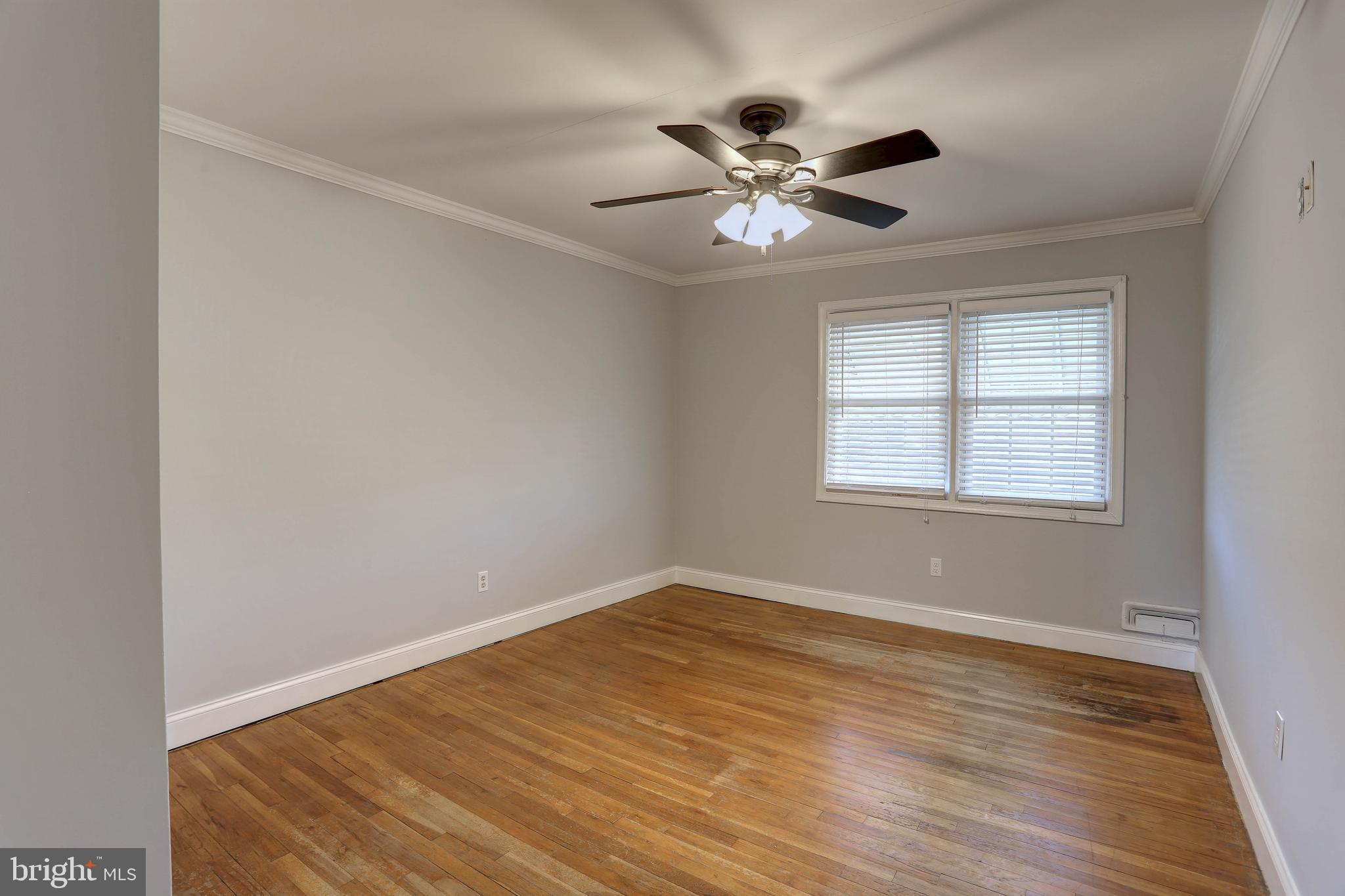 EASTCREST - Residential