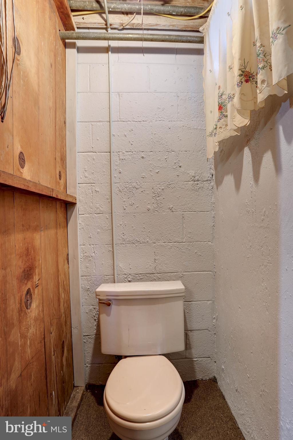 EASTCREST - Residential