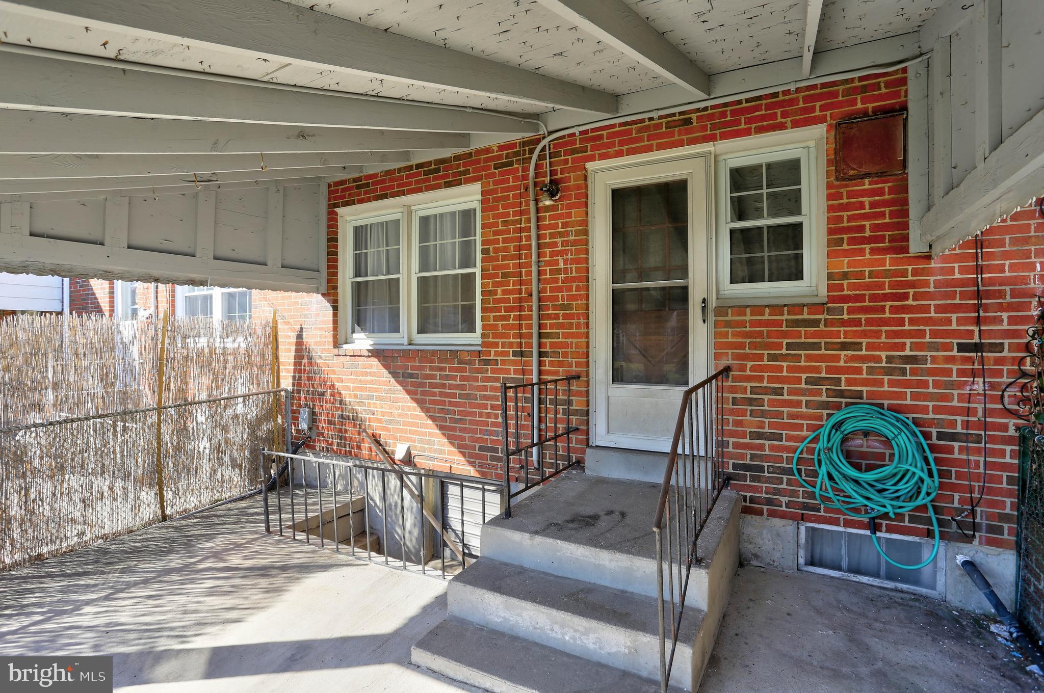 EASTCREST - Residential