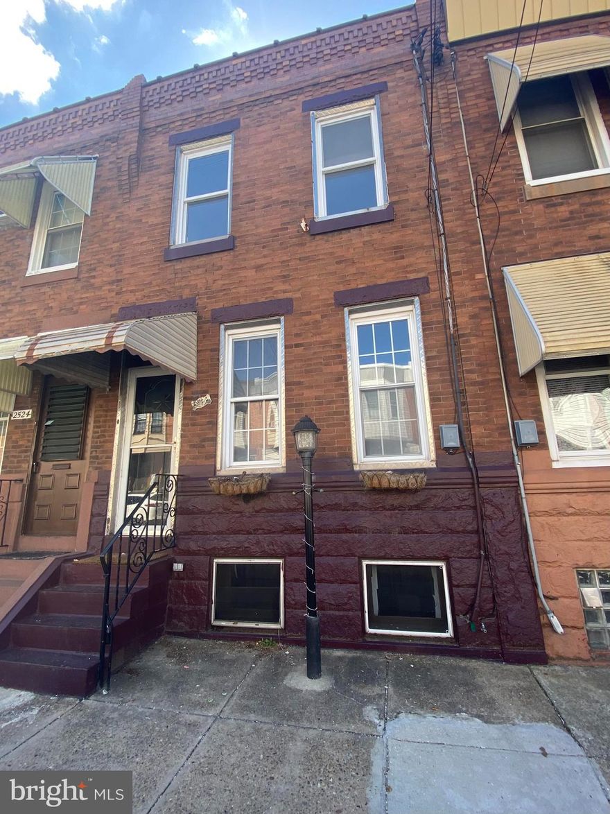 2522 E Indiana is a charming 3 bedroom, 2 bath home available now! Located in the true heart of Port Richmond - Philly's new "hot spot". Just steps away from the Free Library, Campbell Square Park, Tacconelli's Pizza, pubs and restaurants, the Aramingo shopping corridor, easy access to I95 and so much more. Well-qualified tenants responsible for Application fee, first, last & security required + all utilities. Take a look !!