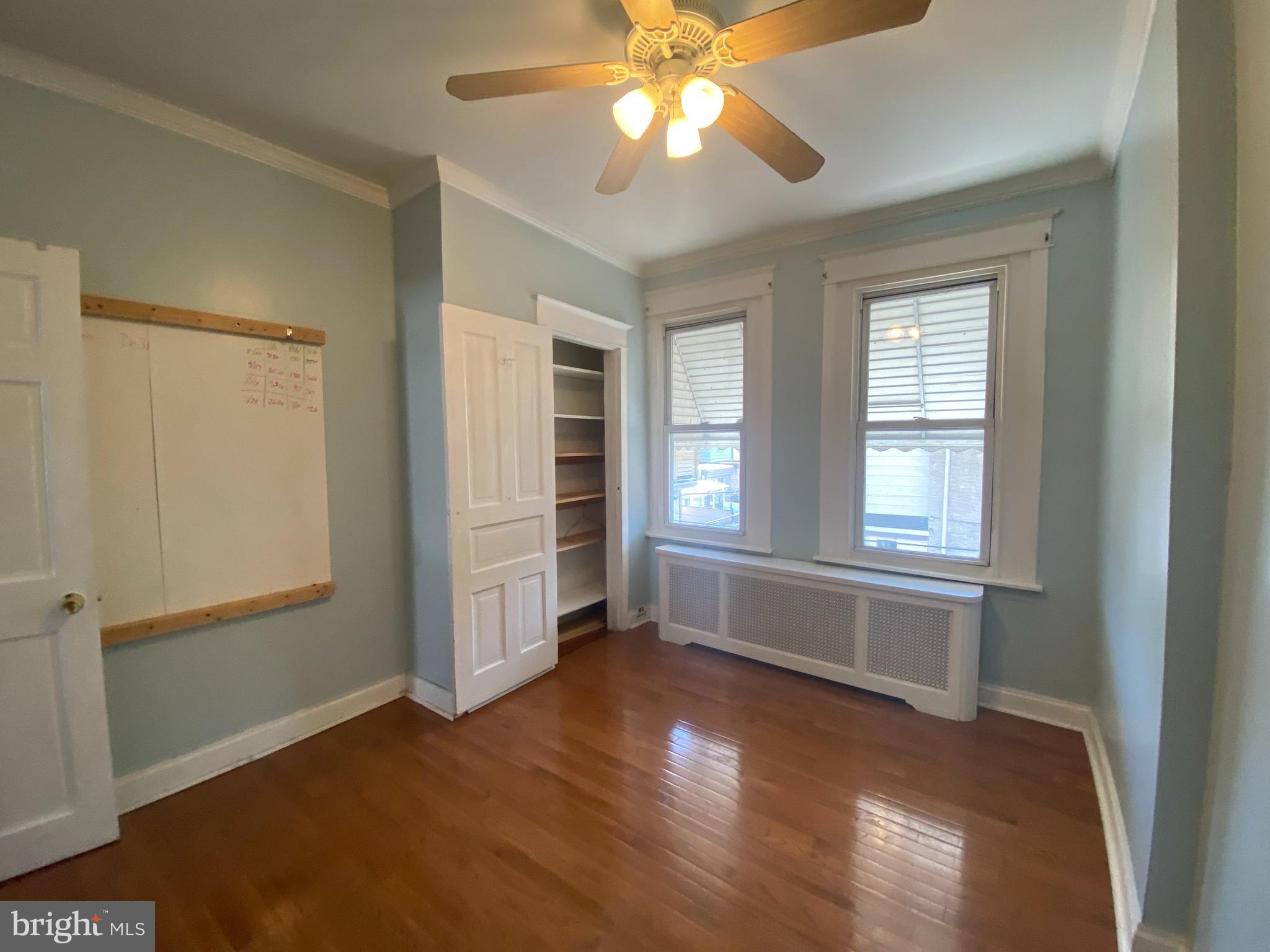 PORT RICHMOND - Residential Lease