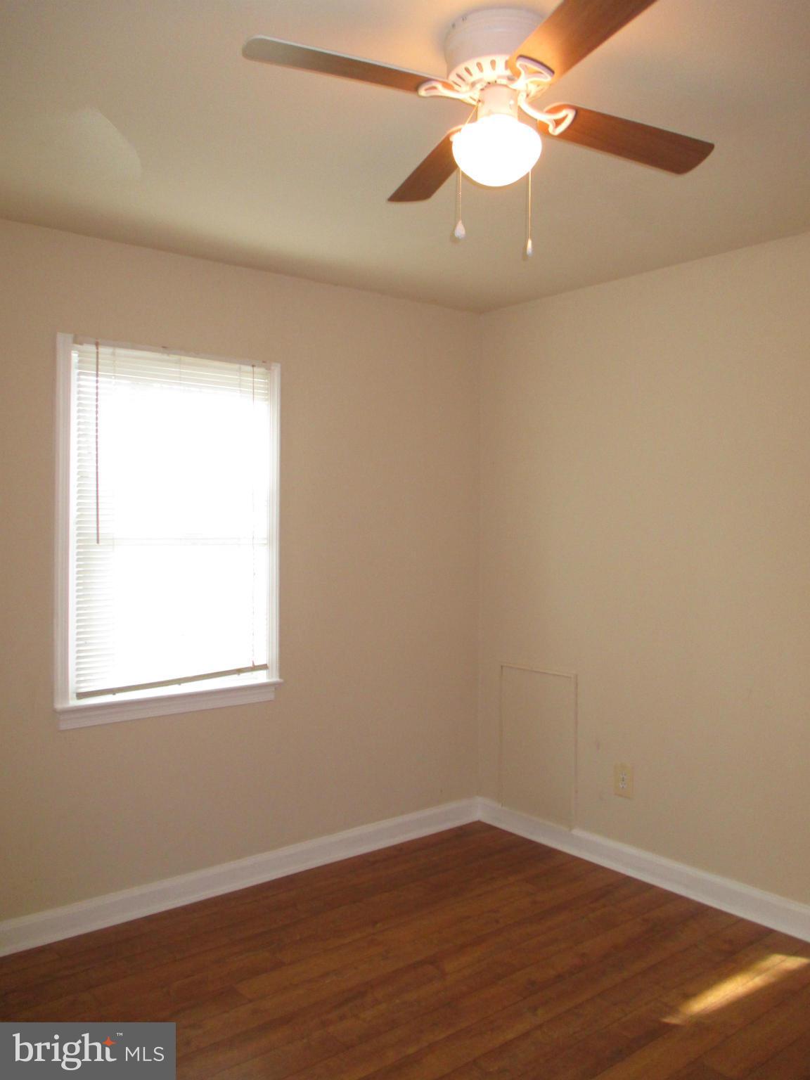 CLINTON - Residential Lease