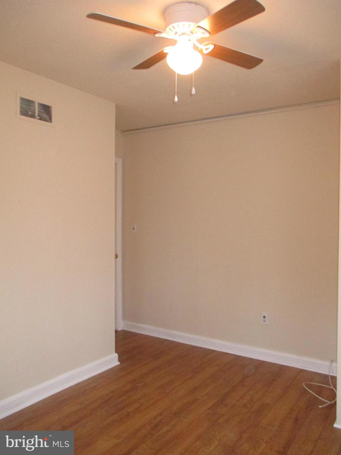 CLINTON - Residential Lease