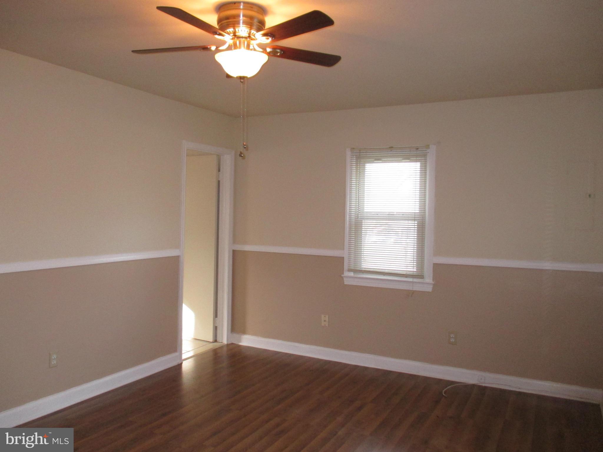 CLINTON - Residential Lease