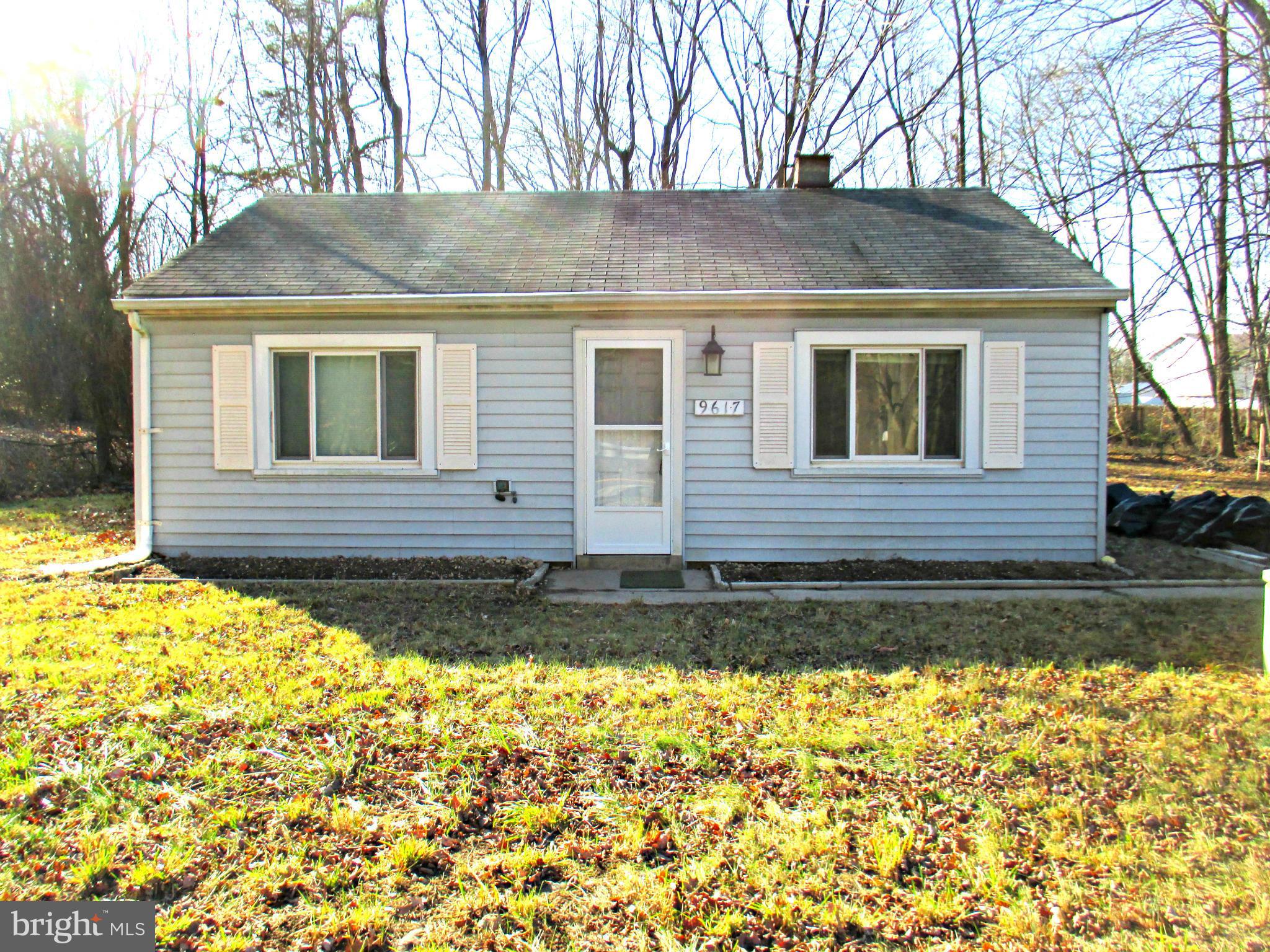 CLINTON - Residential Lease