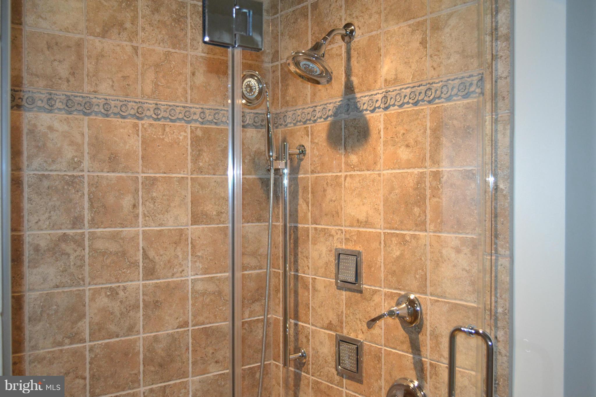 VILLAGE OF LONG REACH - Residential