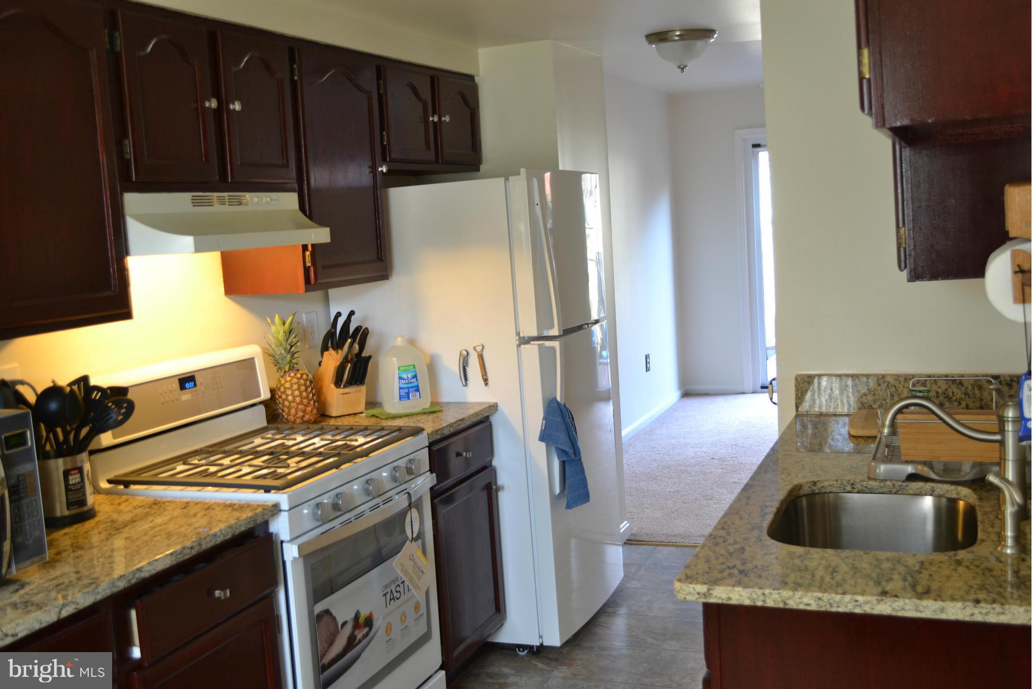 VILLAGE OF LONG REACH - Residential