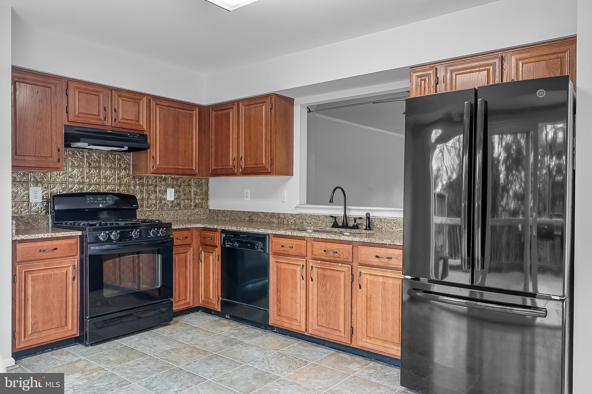 BALLSFORD - Residential Lease