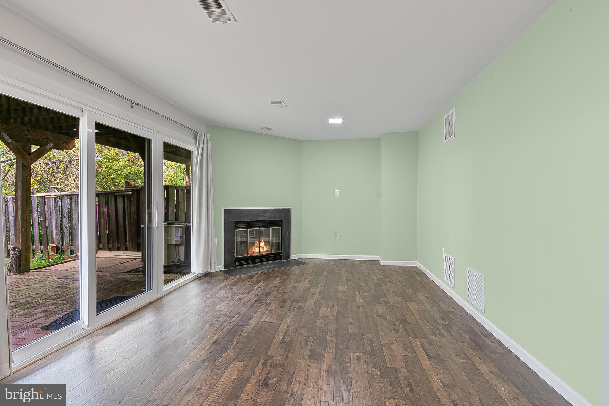 BALLSFORD - Residential Lease