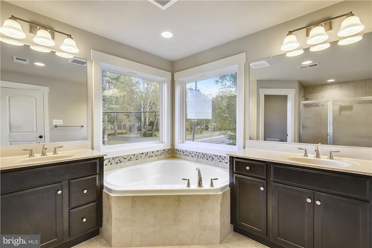 TREMONT GARDENS - Residential