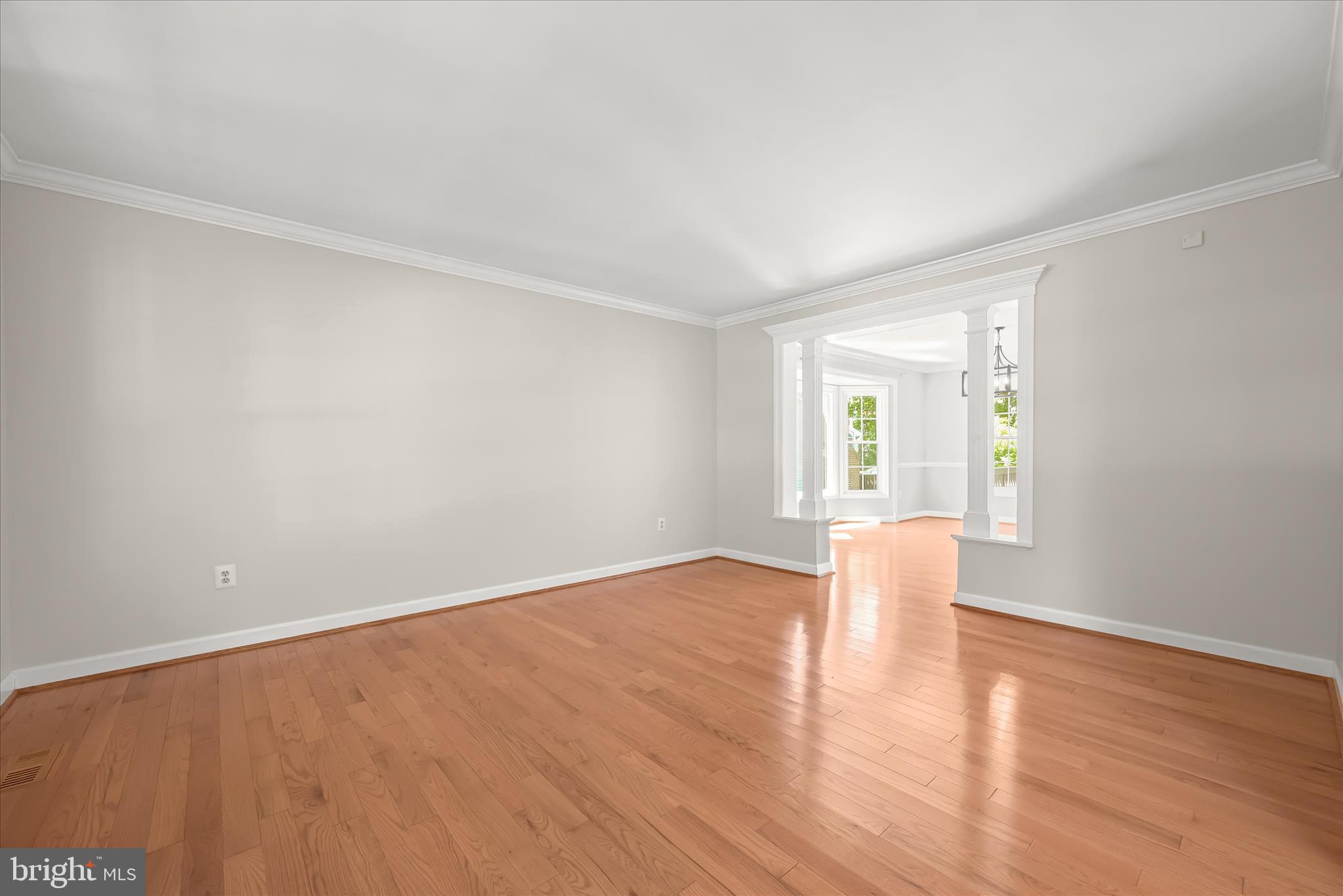 LONG MEADOW - Residential