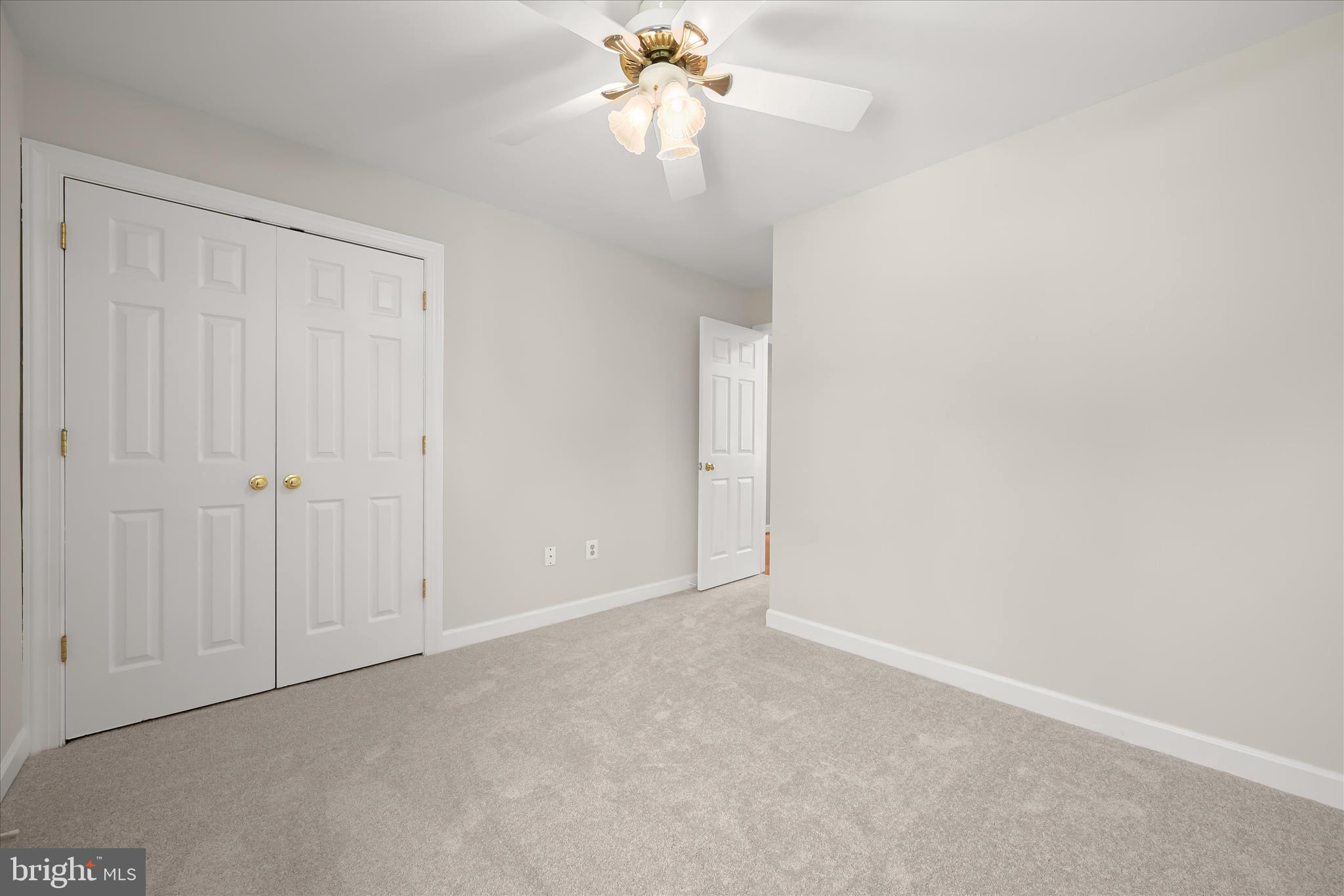 LONG MEADOW - Residential