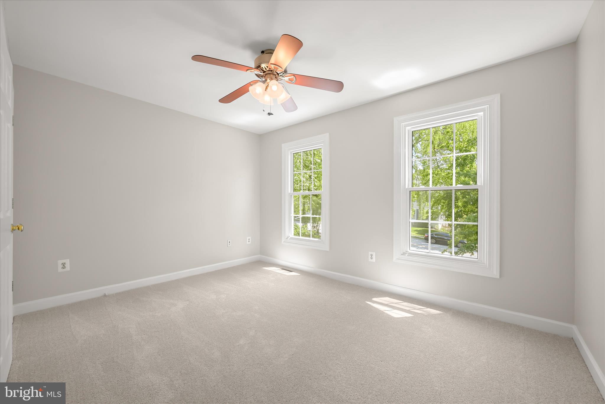 LONG MEADOW - Residential