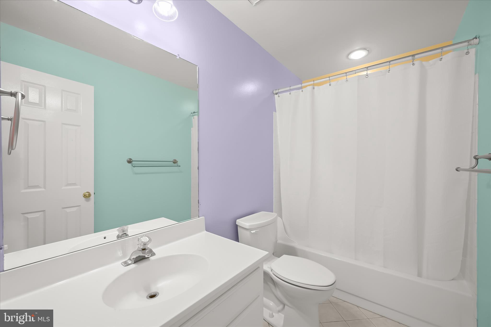 LONG MEADOW - Residential
