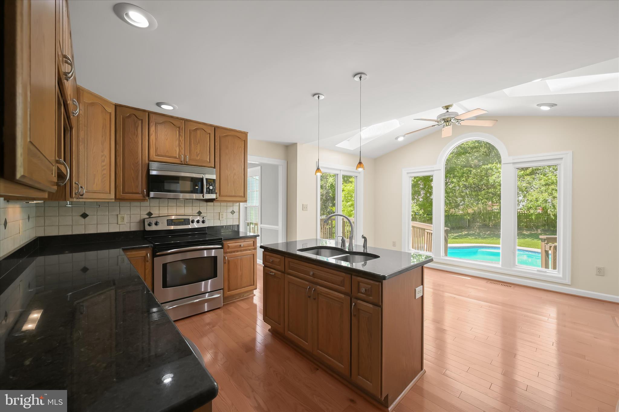 LONG MEADOW - Residential