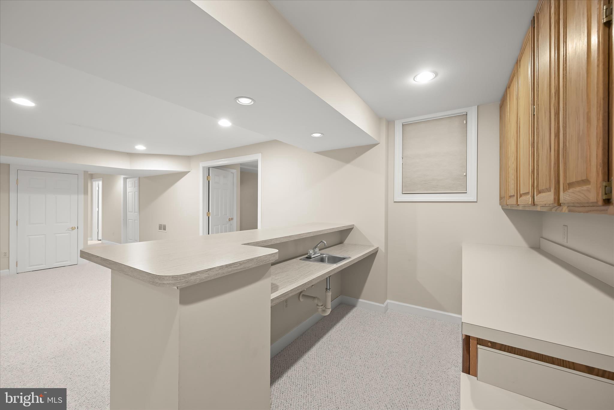 LONG MEADOW - Residential