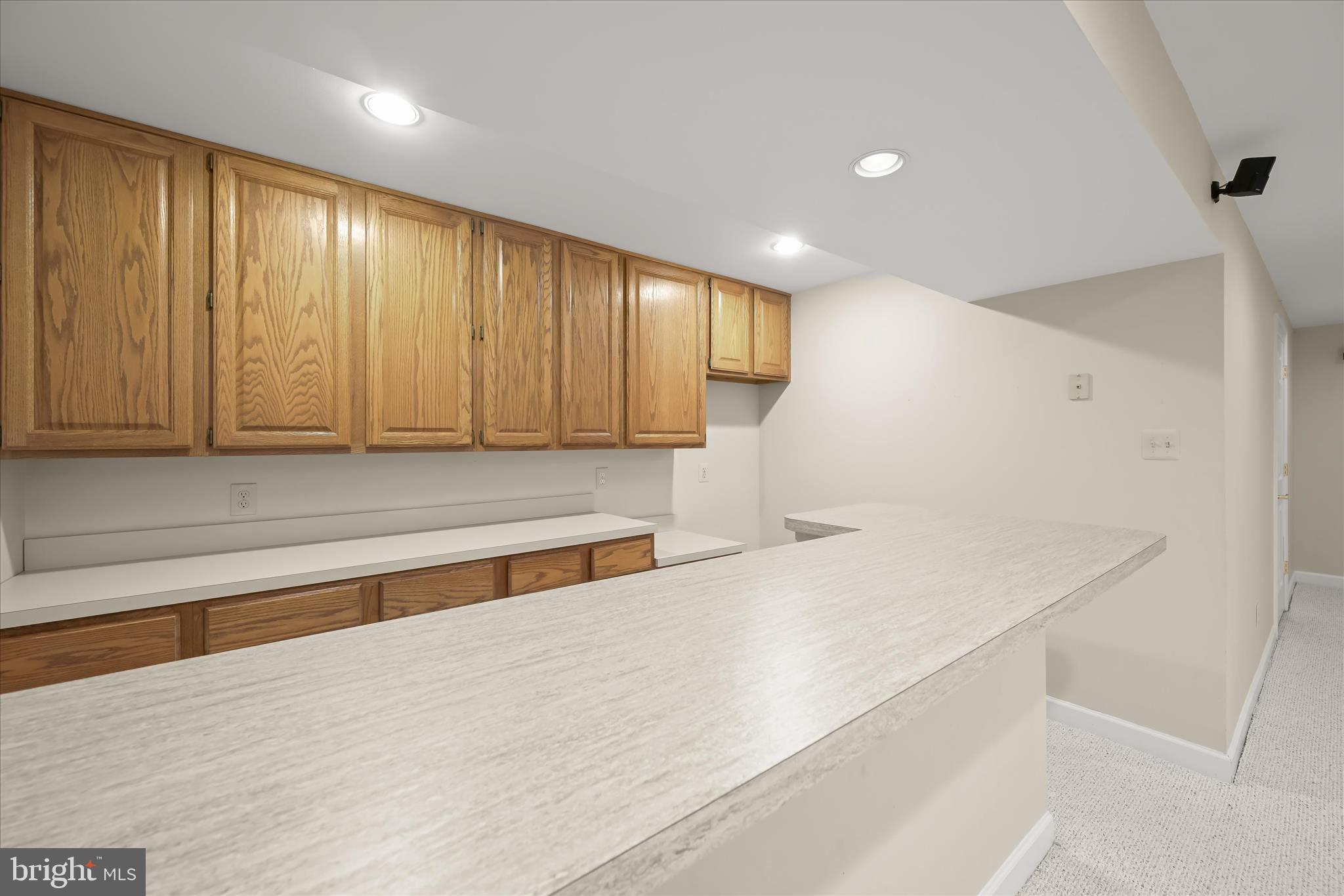 LONG MEADOW - Residential