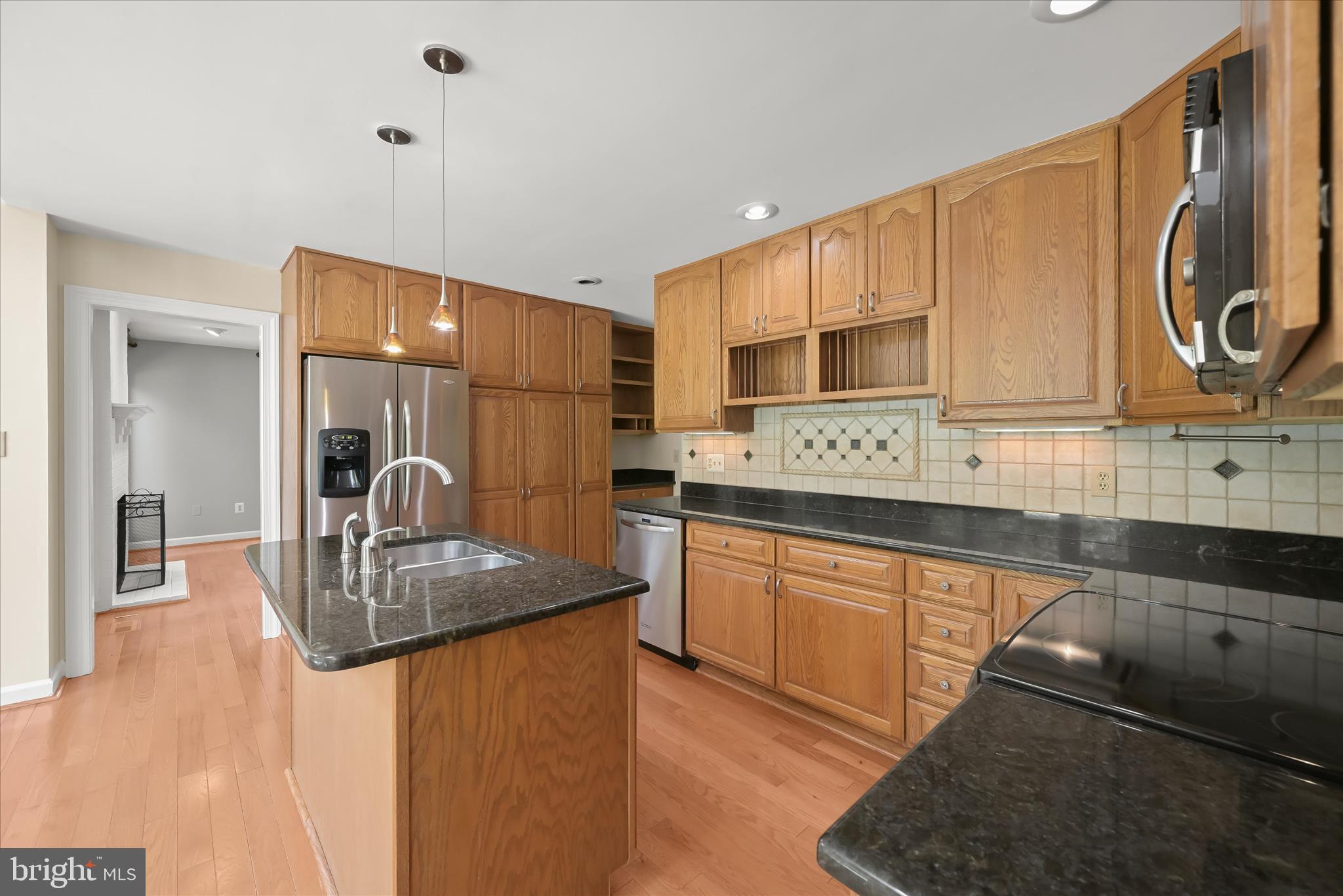 LONG MEADOW - Residential