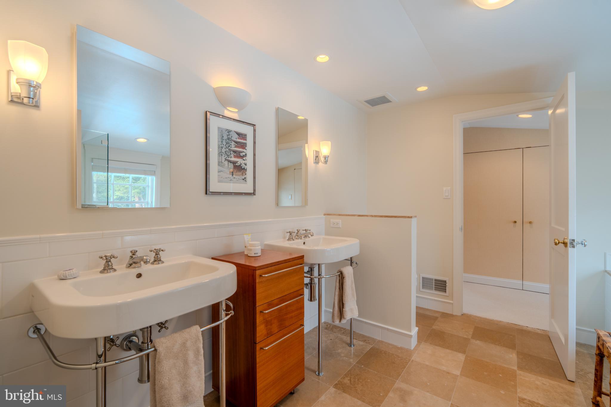 SCENIC HILLS - Residential