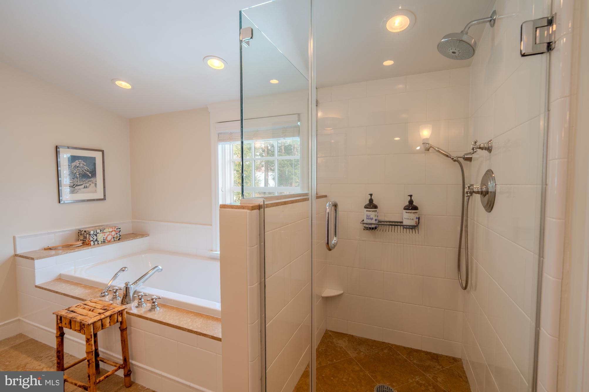 SCENIC HILLS - Residential