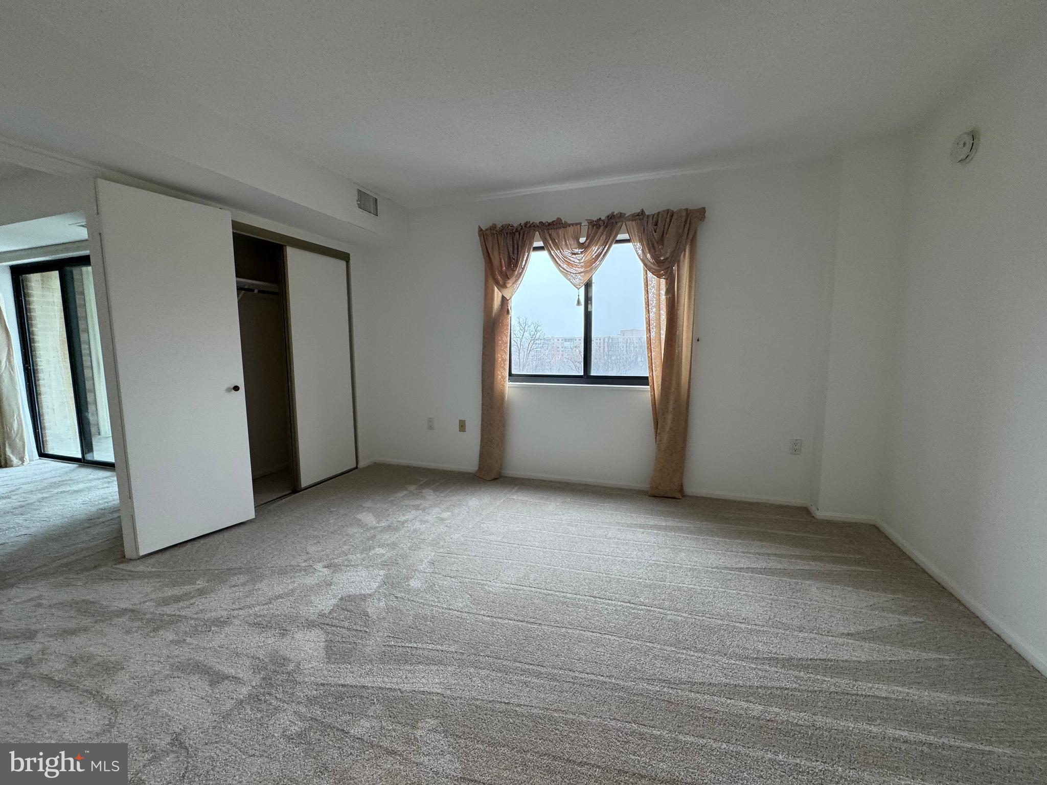 GREENS AT LEISURE WORLD - Residential