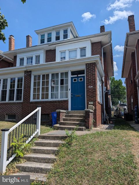 Townhouse For Sale - 1829 State Street<br/> Dauphin County, HARRISBURG, PA 17103