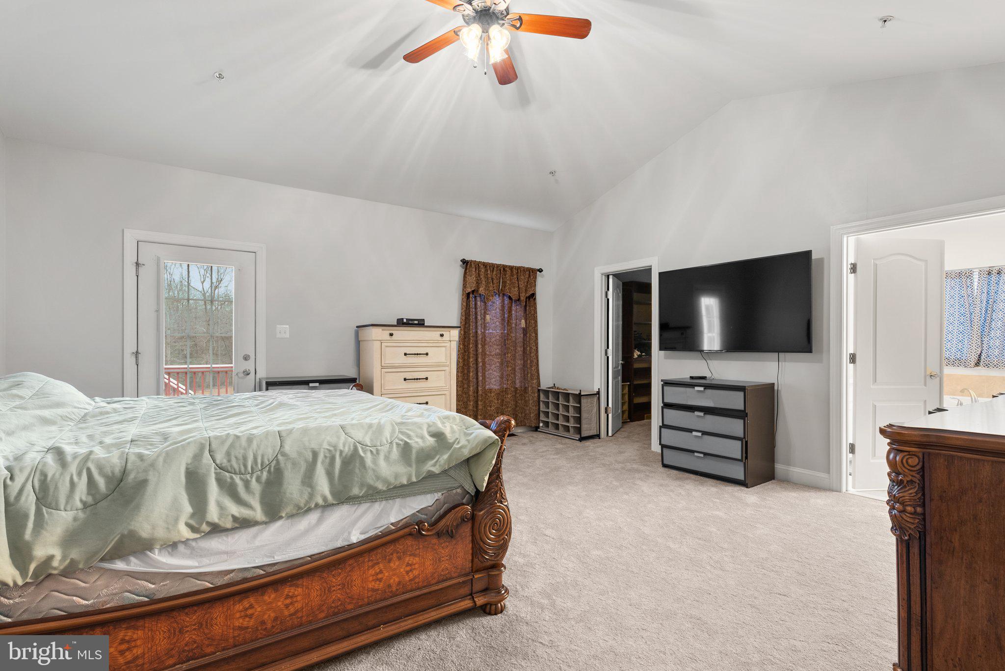 COACHMAN'S PATH - Residential