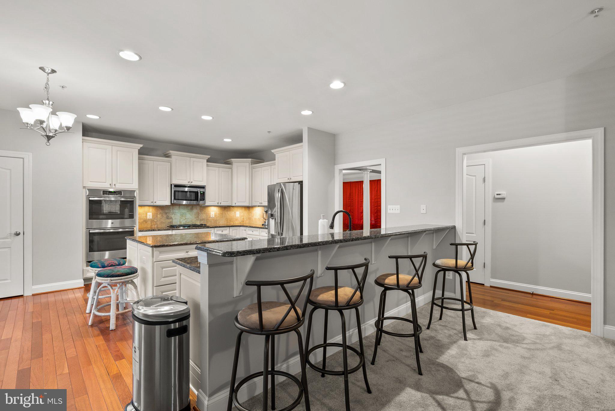 COACHMAN'S PATH - Residential