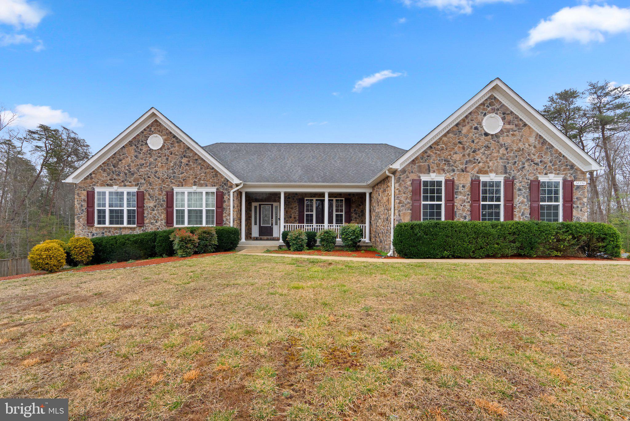 COACHMAN'S PATH - Residential