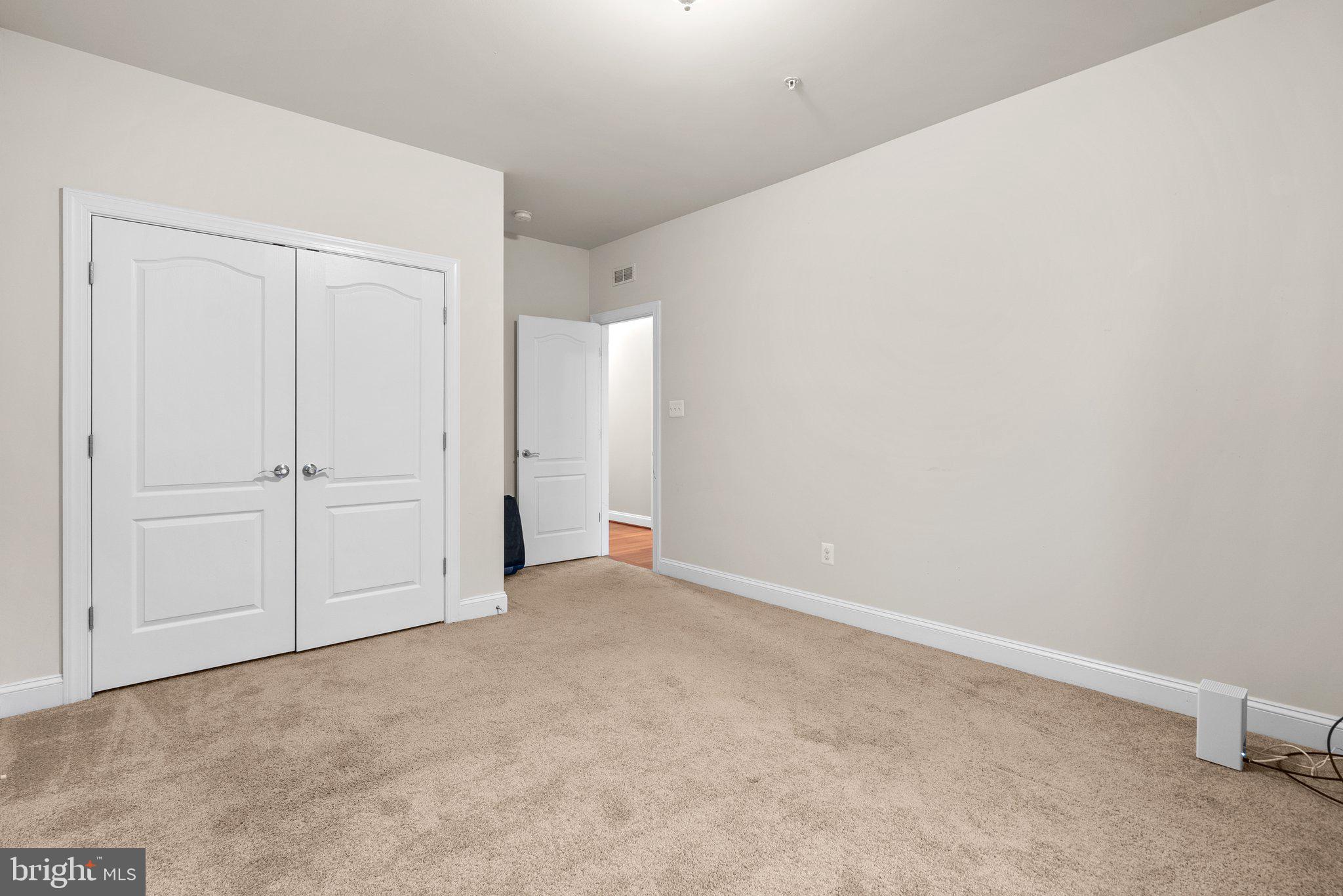 COACHMAN'S PATH - Residential