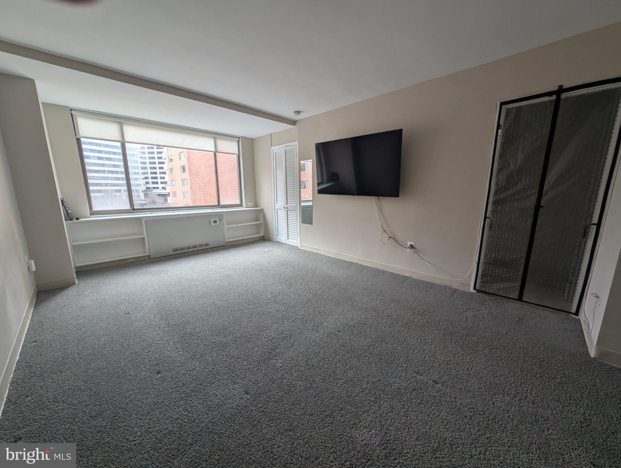 1111 ARLINGTON BOULEVARD 429