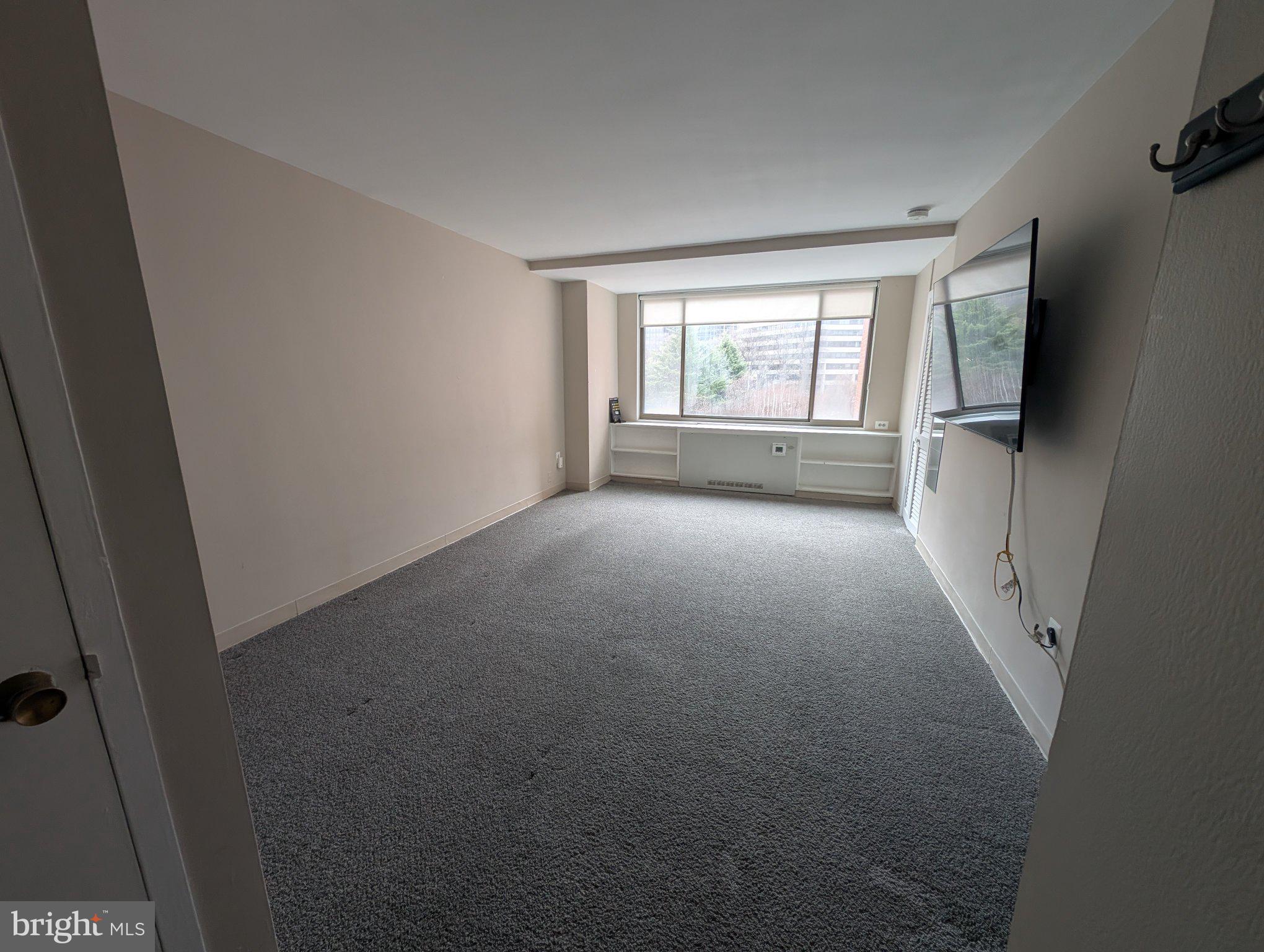 1111 ARLINGTON BOULEVARD 429