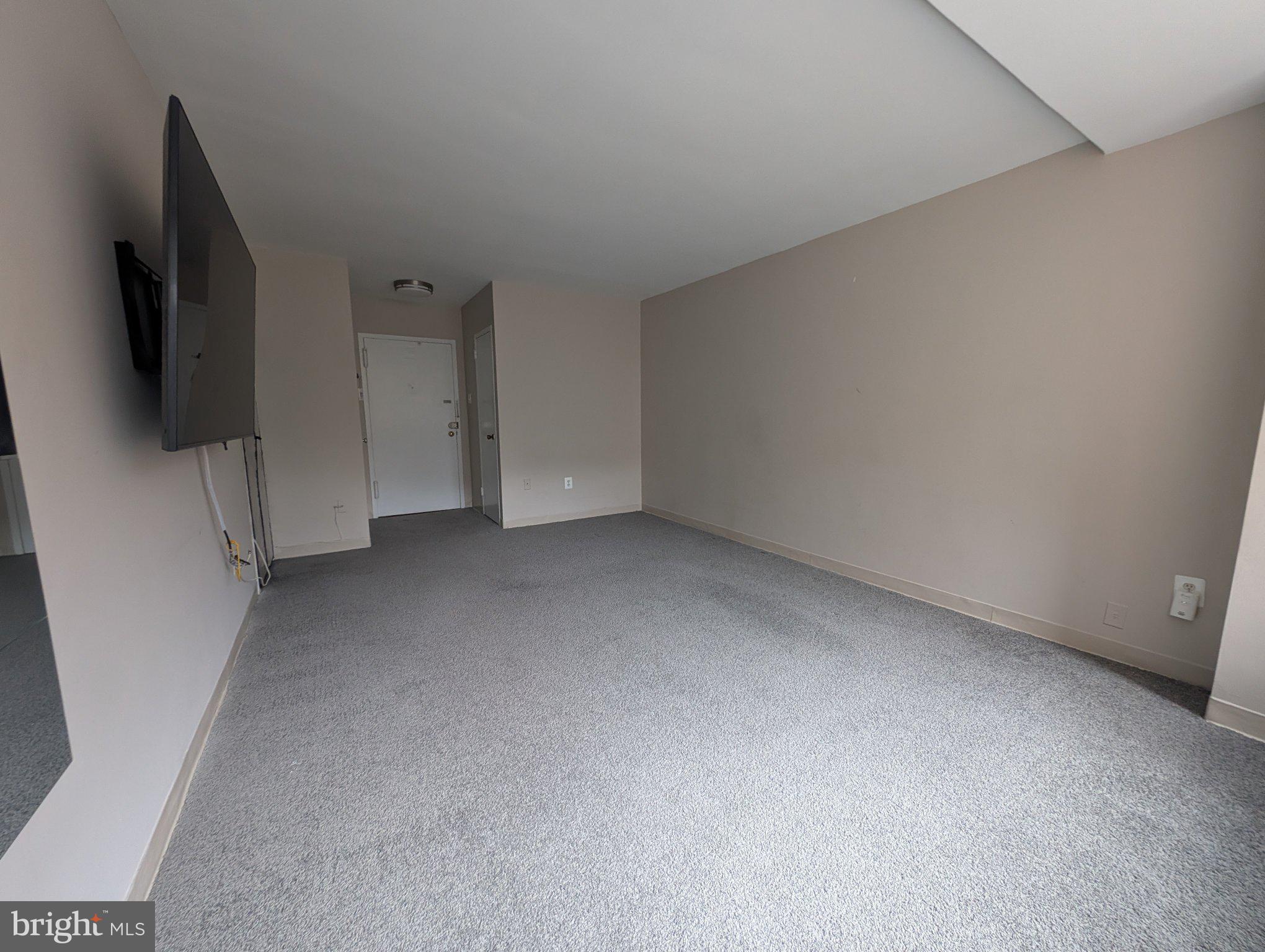 1111 ARLINGTON BOULEVARD 429