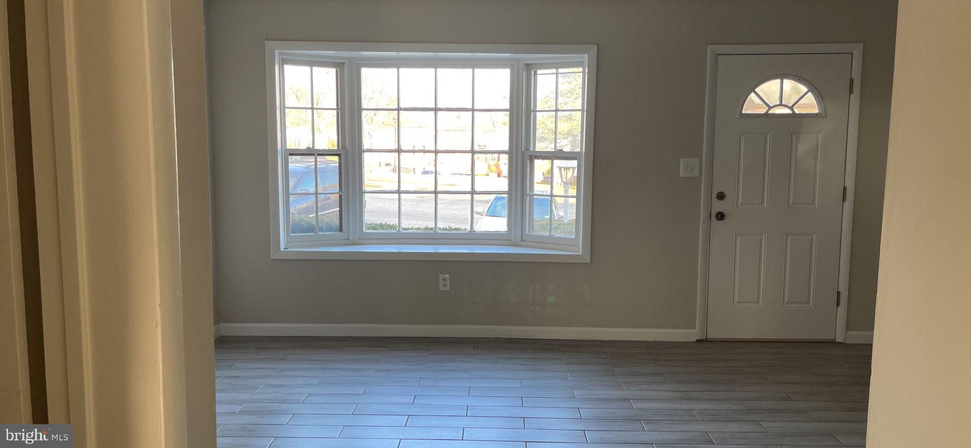 DALE CITY - Residential Lease