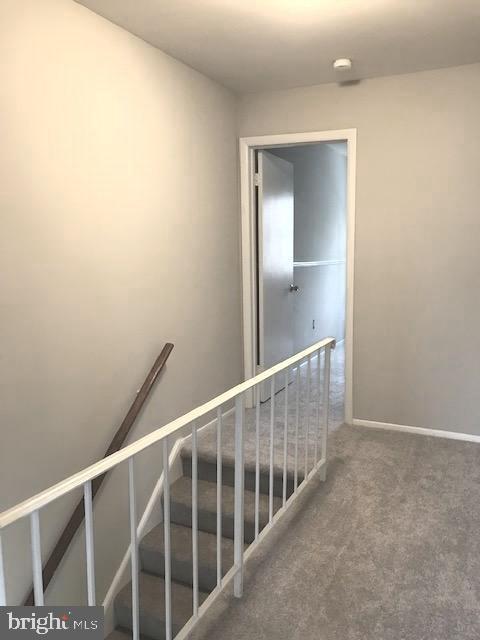 DALE CITY - Residential Lease