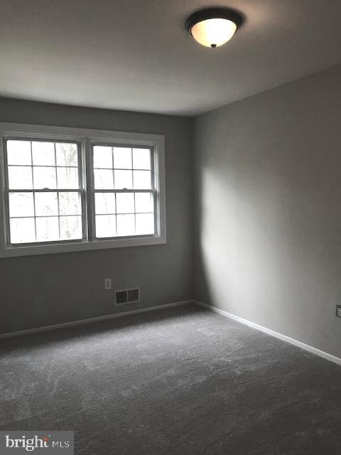 DALE CITY - Residential Lease